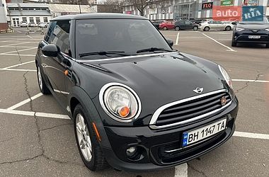 Хэтчбек MINI Cooper 2011 в Киеве