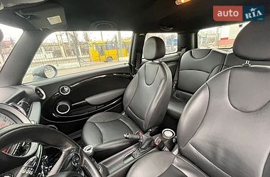 Хэтчбек MINI Cooper 2011 в Киеве