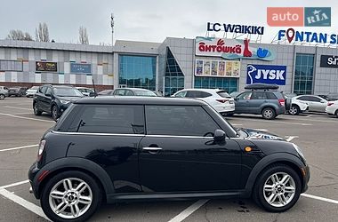 Хэтчбек MINI Cooper 2011 в Киеве