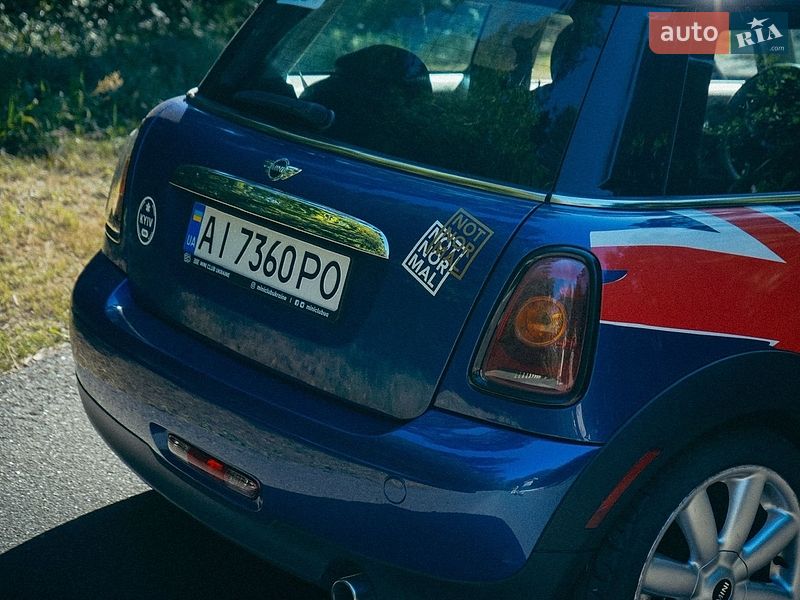 Хэтчбек MINI Cooper 2012 в Киеве
