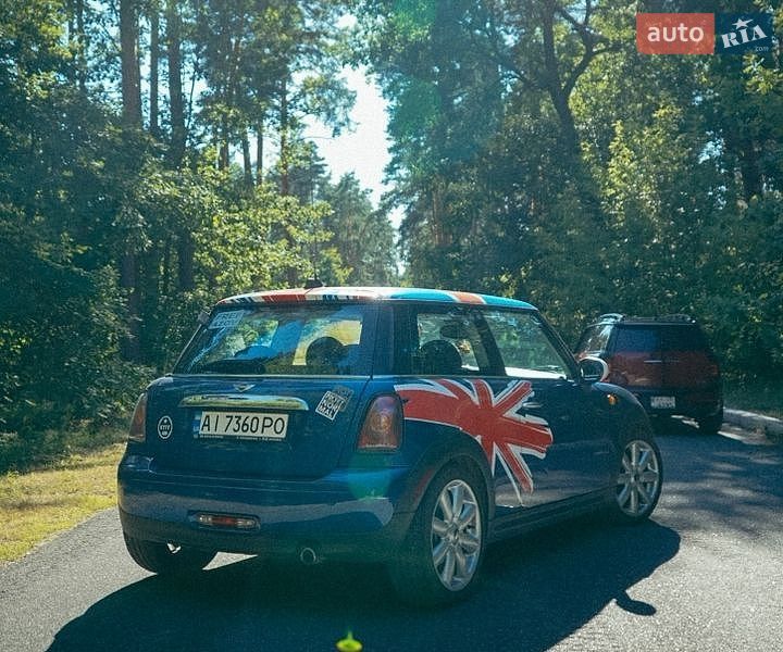 Хэтчбек MINI Cooper 2012 в Киеве