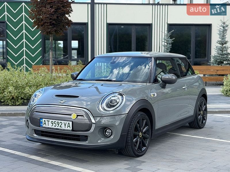 Хетчбек MINI Cooper 2021 в Городку фото Хетчбек MINI Cooper 2021 в Городку