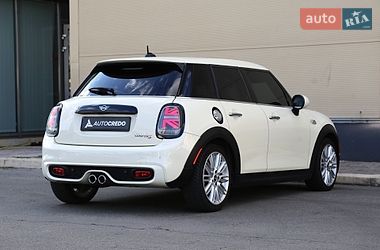Хэтчбек MINI Cooper 2018 в Киеве