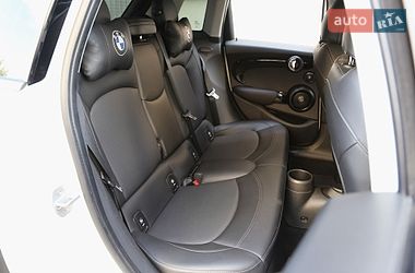 Хэтчбек MINI Cooper 2018 в Киеве