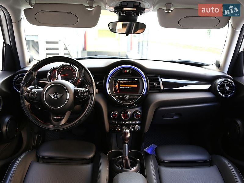 Хетчбек MINI Cooper 2018 в Києві фото 14 Хетчбек MINI Cooper 2018 в Києві