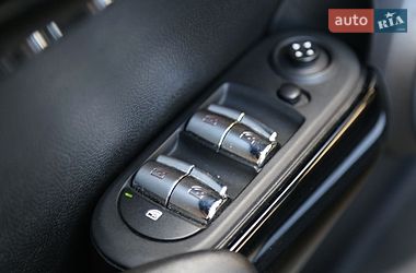 Хетчбек MINI Cooper 2018 в Києві фото 26 Хетчбек MINI Cooper 2018 в Києві