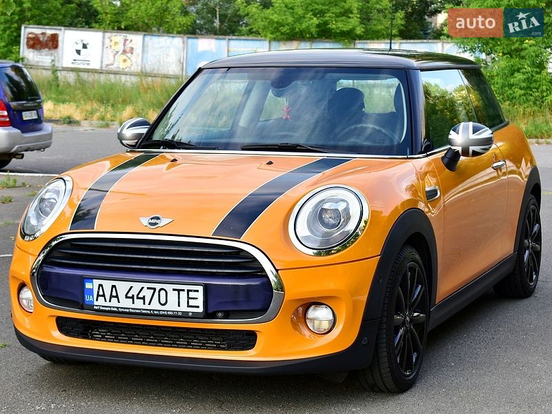 Хэтчбек MINI Cooper 2017 в Киеве