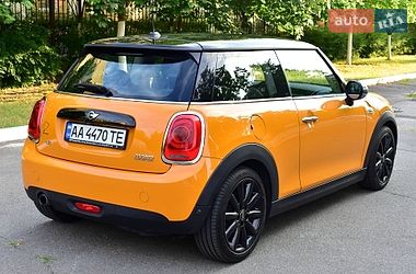 Хетчбек MINI Cooper 2017 в Києві