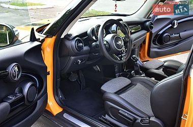 Хэтчбек MINI Cooper 2017 в Киеве