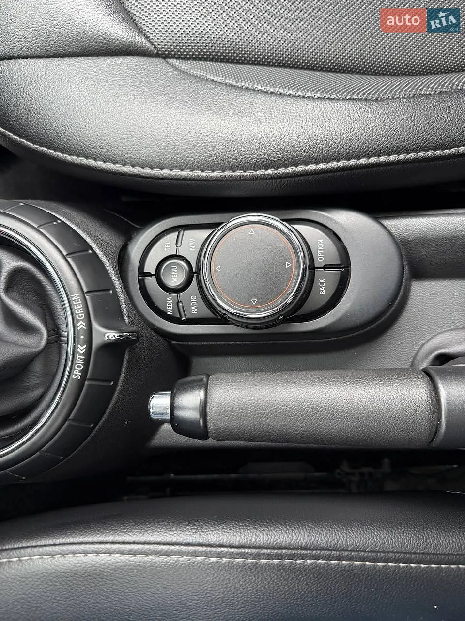 2014 MINI Cooper - мініатюра 23