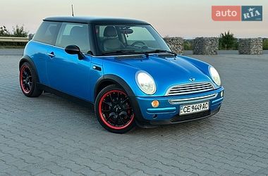 Хэтчбек MINI Cooper 2003 в Черновцах