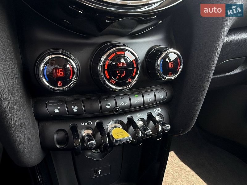 Хэтчбек MINI Cooper 2021 в Одессе