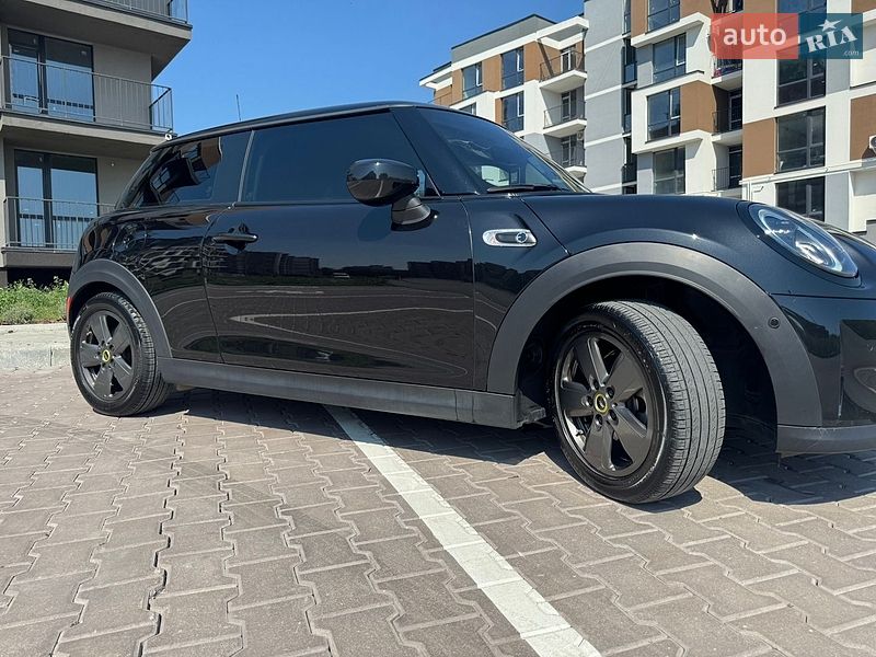 Хэтчбек MINI Cooper 2020 в Тернополе