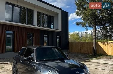 Хэтчбек MINI Cooper 2007 в Надворной