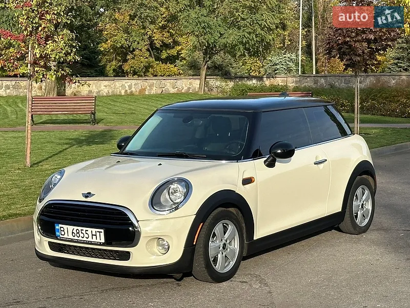 MINI Cooper 2015