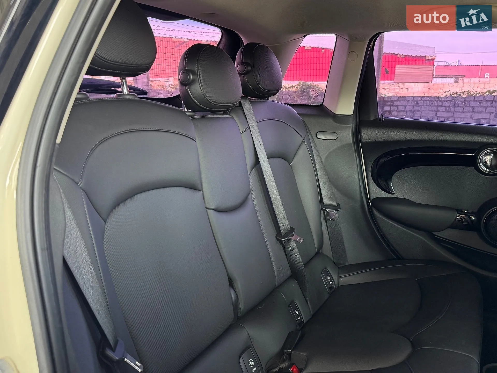 2019 MINI Cooper - мініатюра 66