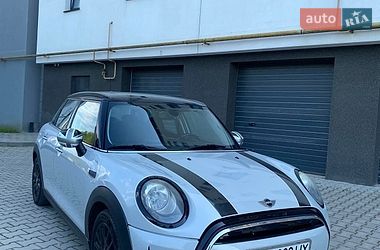 Хетчбек MINI Cooper 2015 в Івано-Франківську