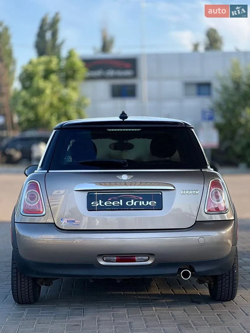2011 MINI Cooper - мініатюра 6