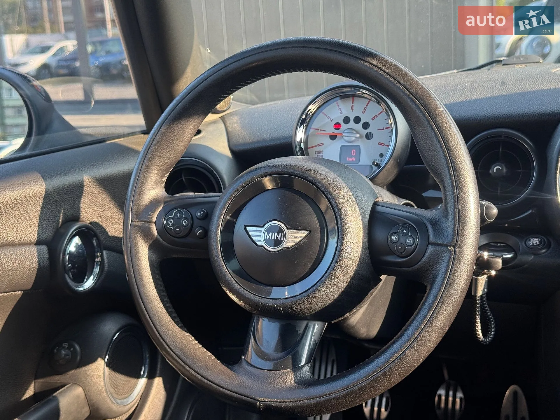2012 MINI Cooper - мініатюра 15