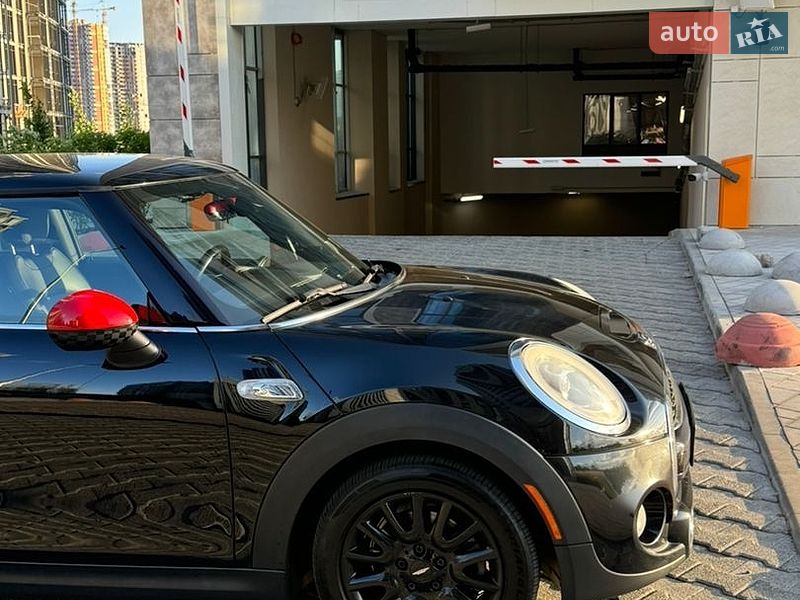Хэтчбек MINI Cooper 2014 в Киеве