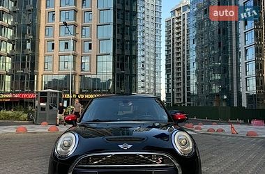 Хэтчбек MINI Cooper 2014 в Киеве
