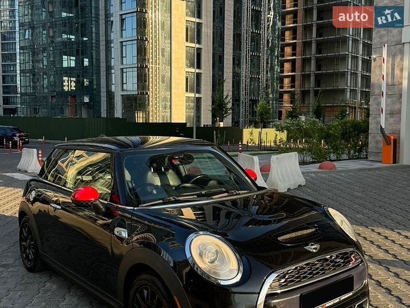 Хэтчбек MINI Cooper 2014 в Киеве