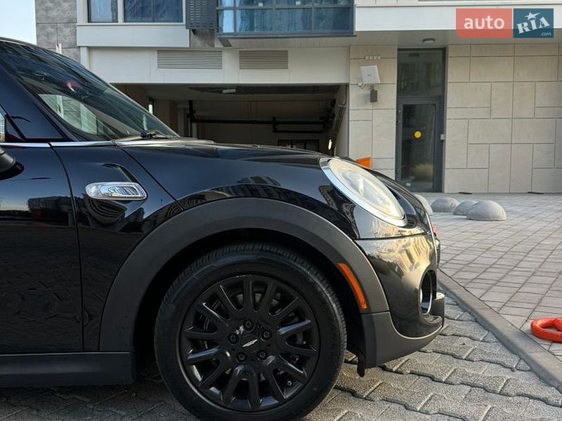 Хэтчбек MINI Cooper 2014 в Киеве
