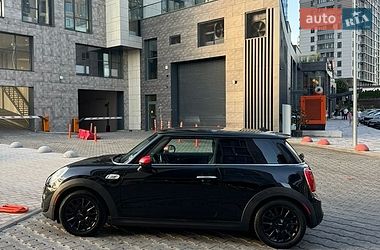 Хэтчбек MINI Cooper 2014 в Киеве