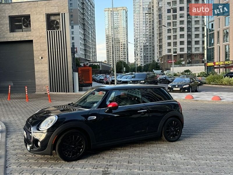 Хэтчбек MINI Cooper 2014 в Киеве