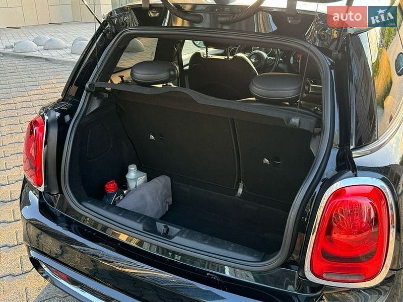 Хэтчбек MINI Cooper 2014 в Киеве