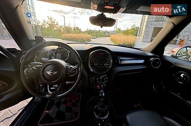 Хэтчбек MINI Cooper 2014 в Киеве