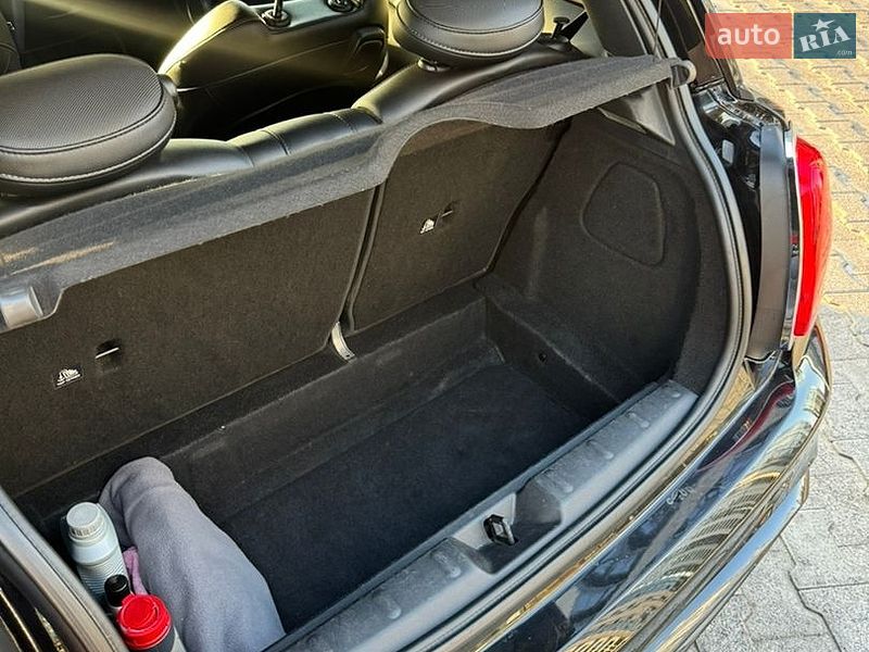 Хэтчбек MINI Cooper 2014 в Киеве