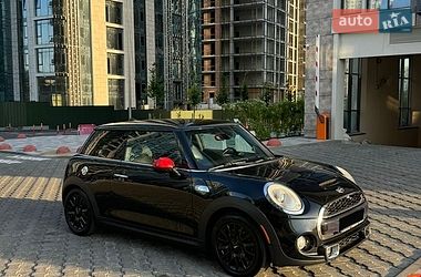 Хэтчбек MINI Cooper 2014 в Киеве