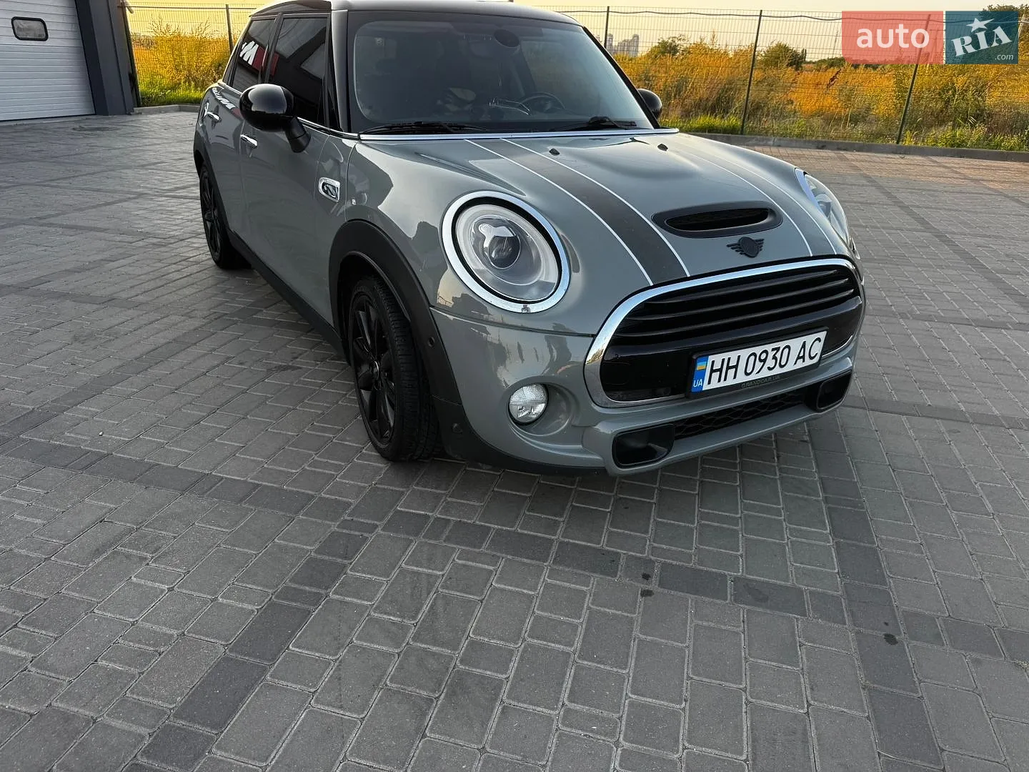 2015 MINI Cooper - мініатюра 2