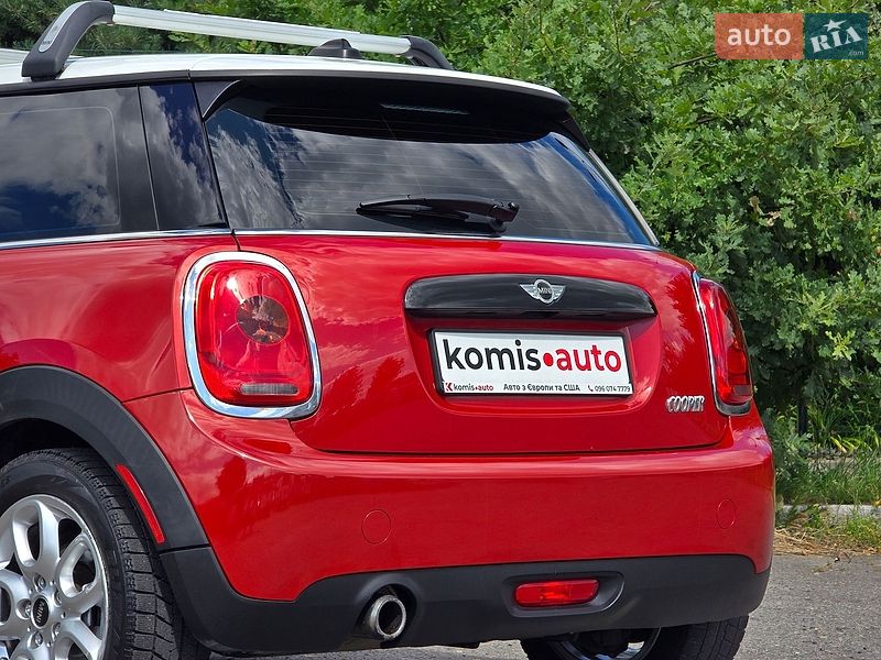 Хетчбек MINI Cooper 2016 в Хмельницькому