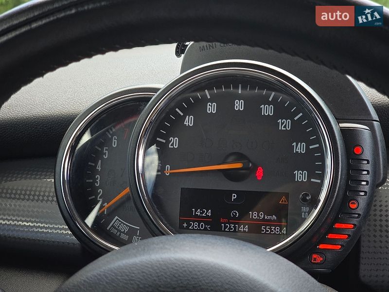 Хетчбек MINI Cooper 2016 в Хмельницькому