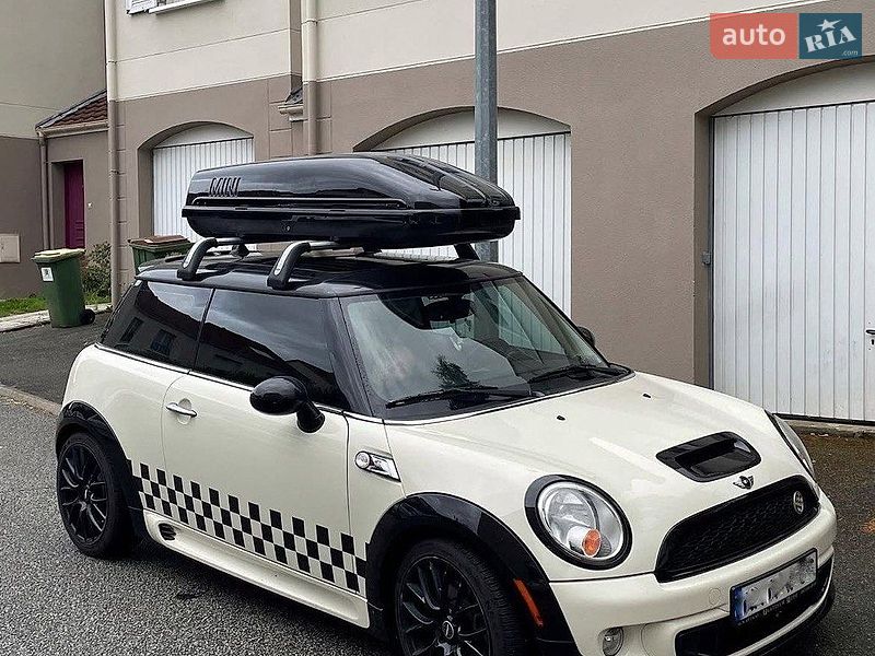 MINI Cooper 2012