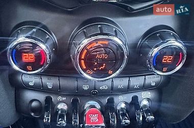 Хэтчбек MINI Cooper 2019 в Киеве