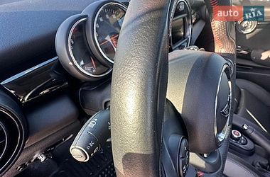 Хэтчбек MINI Cooper 2019 в Киеве