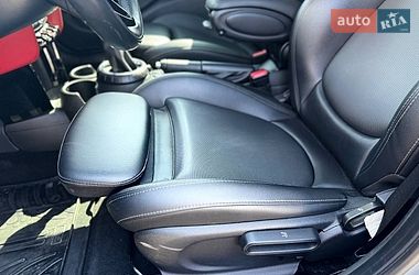 Хэтчбек MINI Cooper 2017 в Ивано-Франковске