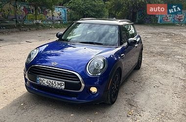 Хэтчбек MINI Cooper 2019 в Львове