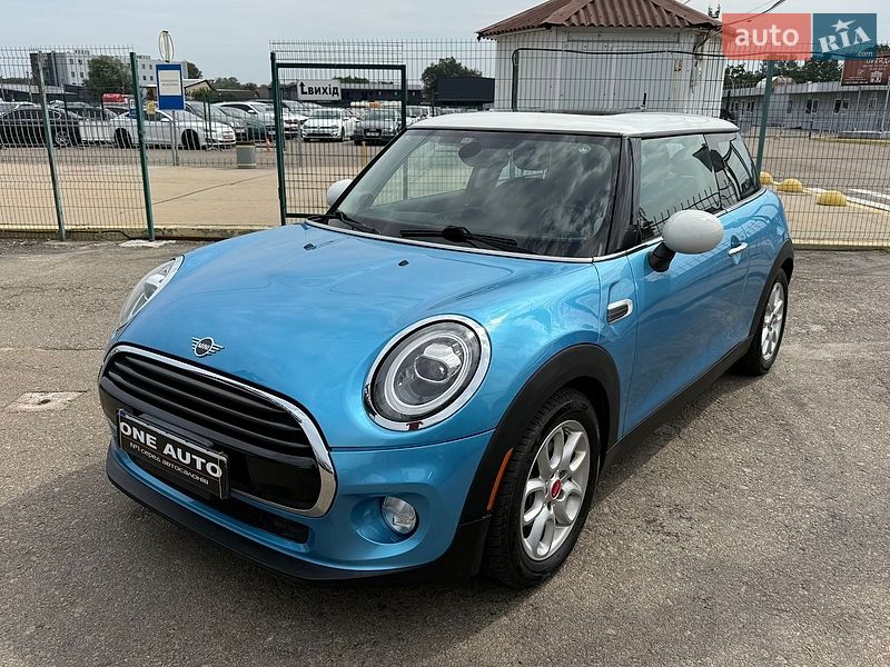 Хетчбек MINI Cooper 2018 в Березенщиній