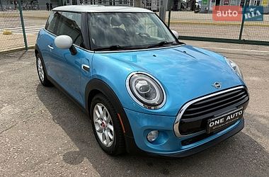 Хетчбек MINI Cooper 2018 в Березенщиній