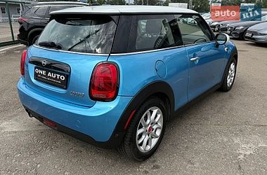 Хетчбек MINI Cooper 2018 в Березенщиній