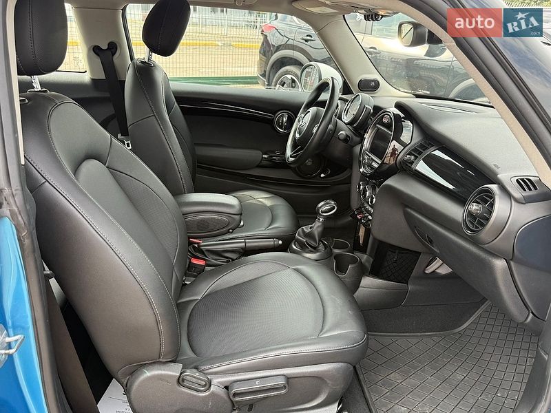 Хетчбек MINI Cooper 2018 в Березенщиній