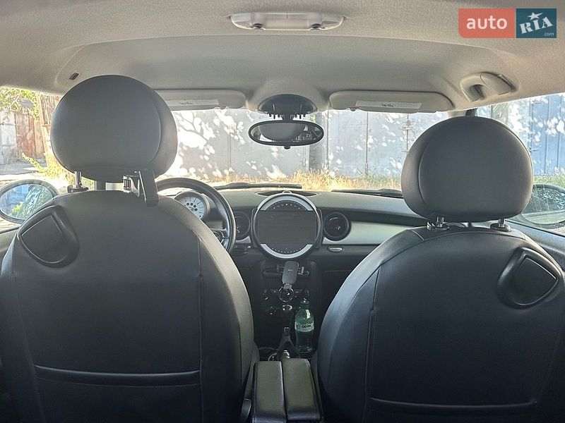 Хетчбек MINI Cooper 2011 в Ізмаїлі
