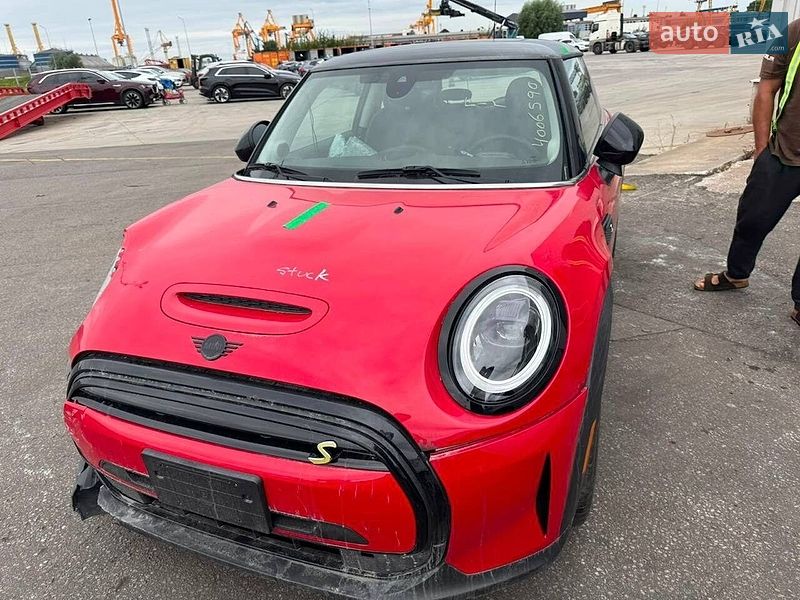 Хетчбек MINI Cooper 2024 в Львові