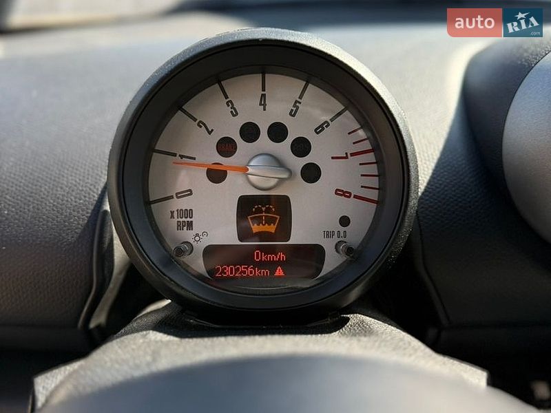 Хэтчбек MINI Cooper 2011 в Костополе