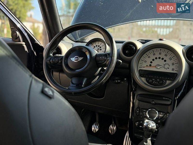 Хэтчбек MINI Cooper 2011 в Костополе
