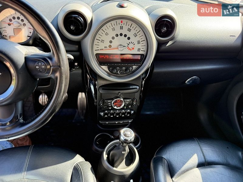 Хэтчбек MINI Cooper 2011 в Костополе